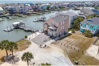 414 18th Street, Sunset Beach, NC 28468 - Photo 15