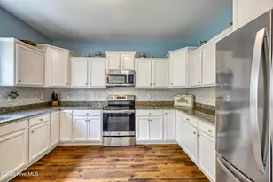 40 Thatcher Dr, Rocky Point, NC 28457 - Photo 13