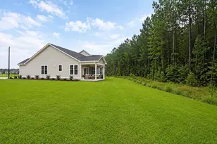 1009 Exeter Pl, New Bern, NC 28562 - Photo 5