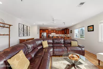 306 Lake Park Boulevard S #302, Carolina Beach, NC 28428 - Photo 5
