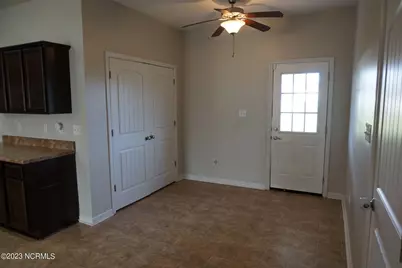 112 High Cottage Lane, Richlands, NC 28574 - Photo 7