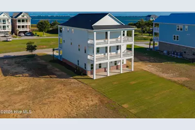 742 Cannonsgate Drive, Newport, NC 28570 - Photo 5