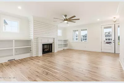 742 Cannonsgate Drive, Newport, NC 28570 - Photo 9
