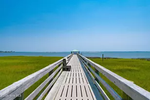 742 Cannonsgate Dr, Newport, NC 28570 - Photo 5
