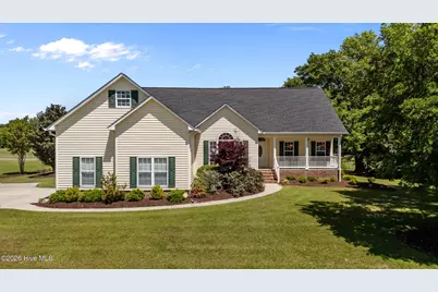 908 Taberna Circle, New Bern, NC 28562 - Photo 1
