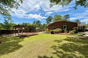 1391 Johnson Dr, Williamston, NC 27892 - Photo 9