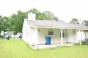 152 Village Cir, Jacksonville, NC 28546 - Photo 13