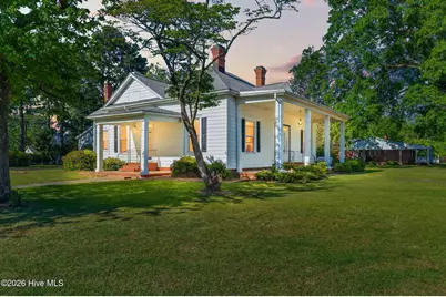 301 E Stanley Street, Four Oaks, NC 27524 - Photo 1