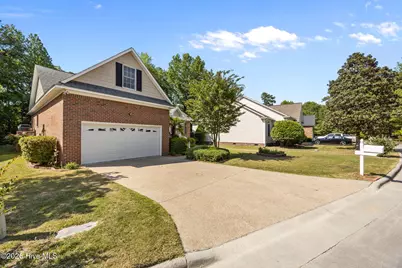 3008 Olde Towne Place, New Bern, NC 28562 - Photo 11