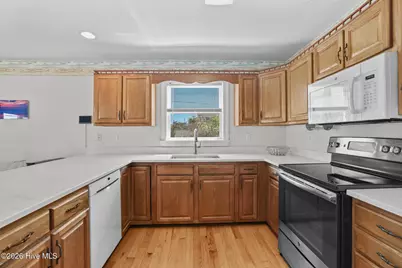9011 S Old Oregon Inlet Road, Nags Head, NC 27959 - Photo 9