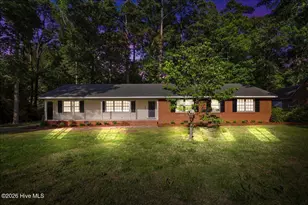 1907 Sedgefield Dr, Kinston, NC 28504 - Photo 1