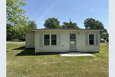 905 N C Street, Bridgeton, NC 28519 - Photo 15