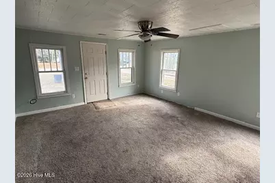 905 N C Street, Bridgeton, NC 28519 - Photo 5