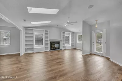 402 Spike Rush Court, Wilmington, NC 28405 - Photo 3