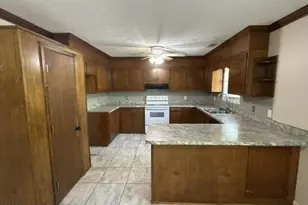 310 Greenfield Heights Blvd, Havelock, NC 28532 - Photo 3