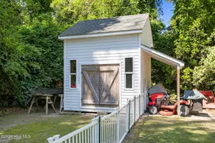 201 Camelia Dr, Washington, NC 27889 - Photo 45