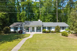 201 Camelia Dr, Washington, NC 27889 - Photo 3