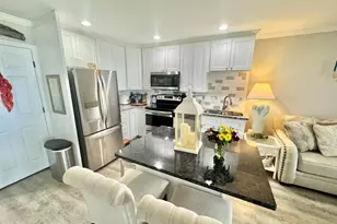 1305 Carolina Beach Ave N, Carolina Beach, NC 28428 - Photo 5