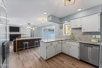 10 Fairway Drive, Whispering Pines, NC 28327 - Photo 15