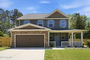 317 Sand Grove Dr, Swansboro, NC 28584 - Photo 1