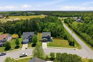 317 Sand Grove Dr, Swansboro, NC 28584 - Photo 47