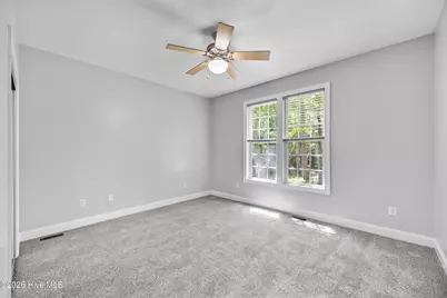 905 Charleston Place, Sneads Ferry, NC 28460 - Photo 33
