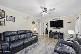 1119 W Colonial Ave, Elizabeth City, NC 27909 - Photo 9