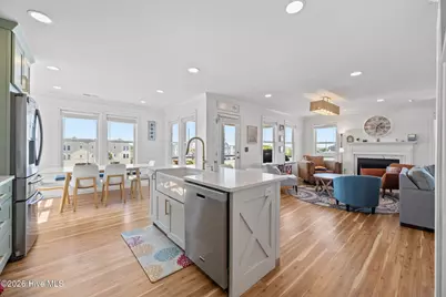 515 N Topsail Drive, Surf City, NC 28445 - Photo 21