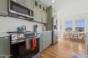515 N Topsail Dr, Surf City, NC 28445 - Photo 19