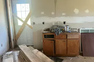 1034 Perry St, Marion, NC 28752 - Photo 5