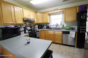 103 Quarter Horse Ln, Jacksonville, NC 28546 - Photo 7