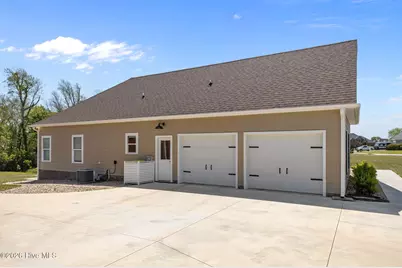 109 Fawn Creek Court, Cedar Point, NC 28584 - Photo 35
