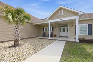 109 Fawn Creek Ct, Cedar Point, NC 28584 - Photo 3