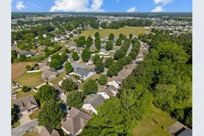 4409 Davencroft Village Drive, Winterville, NC 28590 - Photo 7