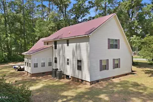 934 Falcon Cir, Greenville, NC 27834 - Photo 43
