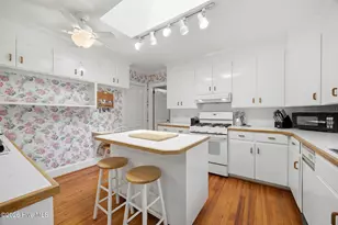 1904 York St, Kinston, NC 28504 - Photo 15