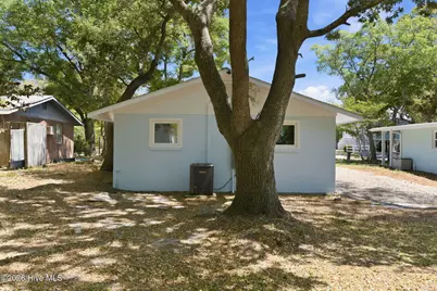 103 SE 76th Street, Oak Island, NC 28465 - Photo 27