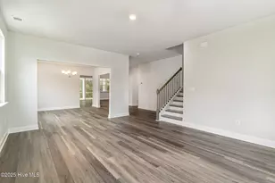 521 Bogue Vw Rd, Hubert, NC 28539 - Photo 7