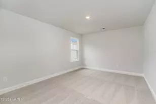 521 Bogue Vw Rd, Hubert, NC 28539 - Photo 21