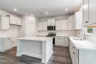 521 Bogue Vw Rd, Hubert, NC 28539 - Photo 9
