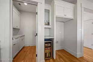 208 Radio Island Rd, Morehead City, NC 28557 - Photo 11