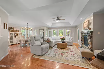 112 Southern Hills Drive, New Bern, NC 28562 - Photo 5