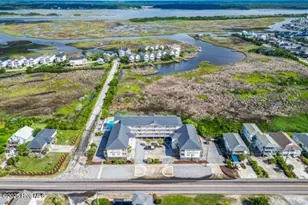 1505 N New River Dr, Surf City, NC 28445 - Photo 37