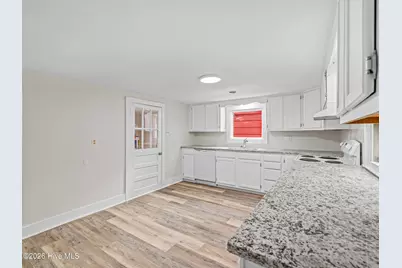 215 Richlands Avenue, Jacksonville, NC 28540 - Photo 17