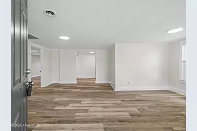 215 Richlands Avenue, Jacksonville, NC 28540 - Photo 7