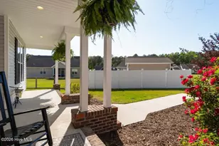 302 Big Pine Ct, Hubert, NC 28539 - Photo 7