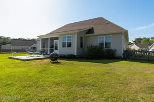 302 Big Pine Ct, Hubert, NC 28539 - Photo 39