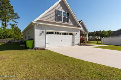 302 Big Pine Court, Swansboro, NC 28539 - Photo 3
