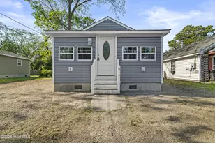 514 Edge St, Elizabeth City, NC 27909 - Photo 1