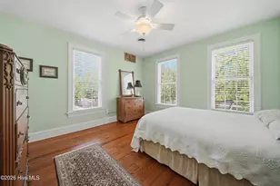 215 W Queen St, Edenton, NC 27932 - Photo 17